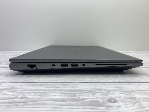 Мобильная рабочая станция Б-класс HP ZBook Fury 15 G8 / 15.6" (1920x1080) IPS / Intel Core i7-11850H (8 (16) ядер по 2.1 - 4.8 GHz) / 16 GB DDR4 / 512 GB SSD M.2 / nVidia Quadro T1200, 4 GB GDDR6, 128-bit / WebCam