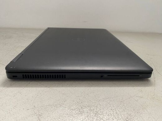 Ноутбук Dell Latitude E5550 / 15.6" (1920x1080) TN / Intel Core i5-5300U (2 (4) ядра по 2.3 - 2.9 GHz) / 8 GB DDR3 / 240 GB SSD / nVidia GeForce 830M, 2 GB GDDR3, 64-bit / WebCam