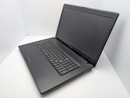 Ноутбук Lenovo G780 / 17.3" (1600x900) TN / Intel Core i5-3210M (2 (4) ядра по 2.5 - 3.1 GHz) / 6 GB DDR3 / 1000 GB HDD / Intel HD Graphics 4000 / WebCam / DVD-ROM Ноутбук Lenovo G780 / 17.3" (1600x900) TN / Intel Core i5-3210M (2 (4) ядра по 2.5 - 3.1 GHz) / 6 GB DDR3 / 1000 GB HDD / Intel HD Graphics 4000 / WebCam / DVD-ROM