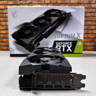 Дискретна відеокарта MSI GeForce RTX 3070 Suprim X, 8 GB GDDR6, 256-bit / 1x HDMI, 3x DisplayPort / Коробка / (3070 SUPRIM 8G)