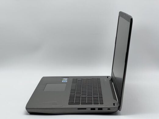 Игровой ноутбук Б-класс Asus ROG Strix GL702VS-RS71 / 17.3" (1920x1080) IPS / Intel Core i7-7700HQ (4 (8) ядра по 2.8 - 3.8 GHz) / 16 GB DDR4 / 960 GB SSD / nVidia GeForce GTX 1070, 8 GB GDDR5, 256-bit / WebCam / HDMI Игровой ноутбук Б-класс Asus ROG Strix GL702VS-RS71 / 17.3" (1920x1080) IPS / Intel Core i7-7700HQ (4 (8) ядра по 2.8 - 3.8 GHz) / 16 GB DDR4 / 960 GB SSD / nVidia GeForce GTX 1070, 8 GB GDDR5, 256-bit / WebCam / HDMI