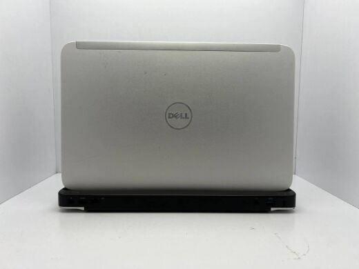 Ігровий ноутбук Dell XPS L520X / 15.6" (1366x768) TN / Intel Core i7-2630QM (4 (8) ядра по 2.0 - 2.9 GHz) / 8 GB DDR3 / 240 GB SSD / nVidia GeForce GT 540M, 2 GB DDR3, 128-bit / WebCam