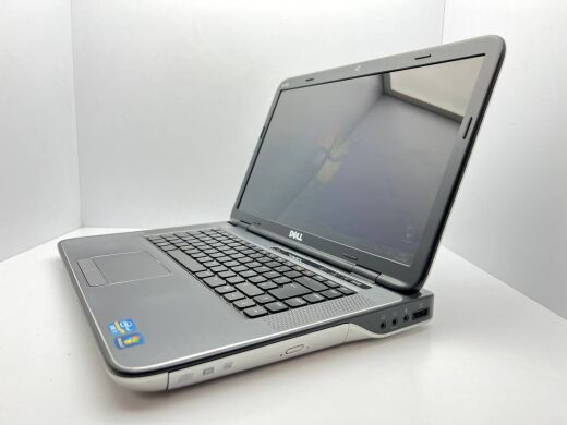 Ігровий ноутбук Dell XPS L520X / 15.6" (1366x768) TN / Intel Core i7-2630QM (4 (8) ядра по 2.0 - 2.9 GHz) / 8 GB DDR3 / 240 GB SSD / nVidia GeForce GT 540M, 2 GB DDR3, 128-bit / WebCam