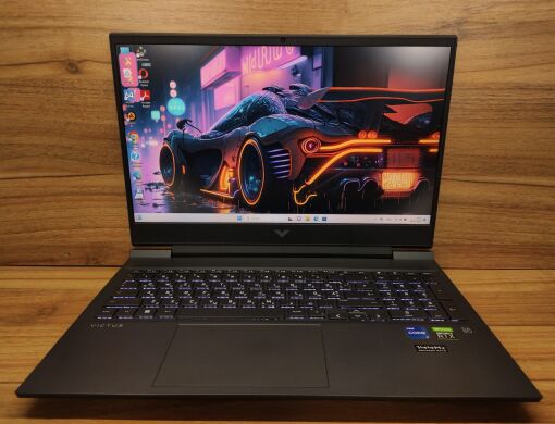 Игровой ноутбук HP Victus 16-d0xxx / 15.6" (1920x1080) IPS / Intel Core i7-11800H (8 (16) ядер по 2.3 - 4.6 GHz) / 32 GB DDR4 / 1000 GB SSD / nVidia GeForce RTX 3060, 6 GB GDDR6, 192-bit / WebCam / Windows 10