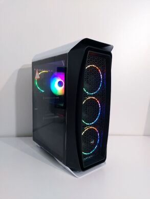 Игровой ПК AeroCool Aero One Frost Tower / Intel Core i7-7700 (4 (8) ядра по 3.6 - 4.2 GHz) / 32 GB DDR4 / 512 GB SSD M.2 + 1000 GB HDD / AMD Radeon RX 5700, 8 GB GDDR6, 256-bit / 650W + Кабели HDMI и питания