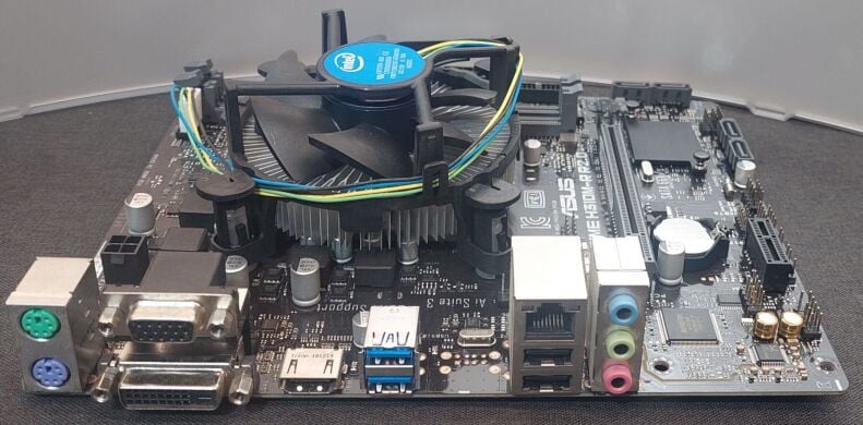 Комплект: материнська плата Asus Prime H310M-R R2.0 / LGA1151 / Intel Core i5-9500 (6 ядер по 3.0 - 4.4 GHz) / 16 GB DDR4 / Intel UHD Graphics 630 + Кулер