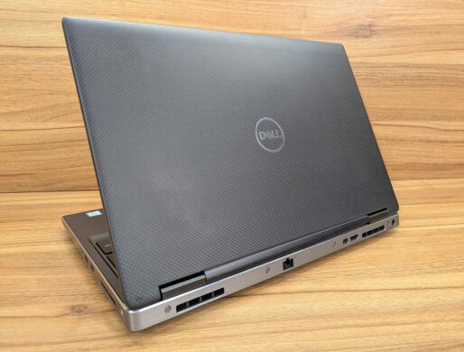 Мобильная рабочая станция Dell Precision 7540 / 15.6" (1920x1080) IPS / Intel Xeon E-2276M (6 (12) ядер по 2.8 - 4.7 GHz) / 16 GB DDR4 / 512 GB SSD / nVidia Quadro T2000, 4 GB GDDR5, 128-bit / HDMI / Windows 10