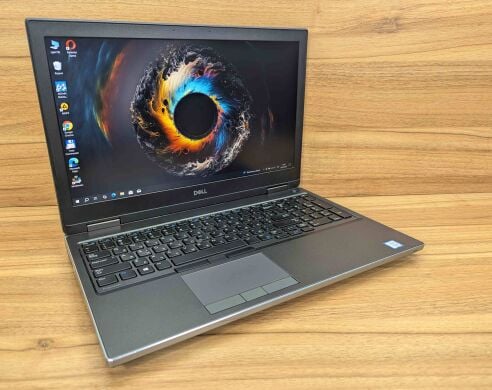 Мобильная рабочая станция Dell Precision 7540 / 15.6" (1920x1080) IPS / Intel Xeon E-2276M (6 (12) ядер по 2.8 - 4.7 GHz) / 16 GB DDR4 / 512 GB SSD / nVidia Quadro T2000, 4 GB GDDR5, 128-bit / HDMI / Windows 10