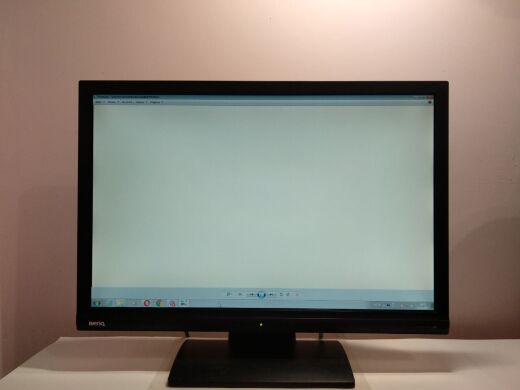 Монитор Б-класс BenQ G2200W / 22" (1680x1050) TN / VGA, DVI / VESA 100x100