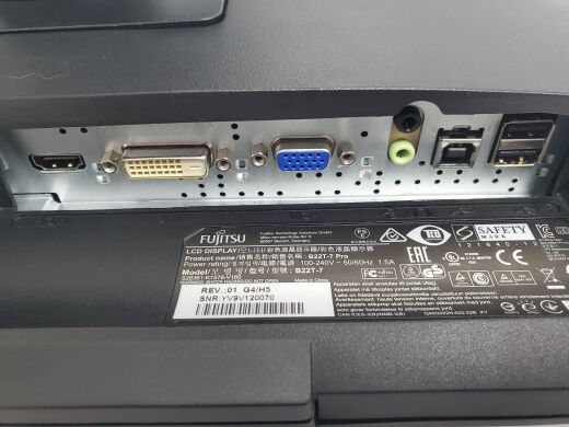 Монитор Fujitsu B22T-7 / 21.5" (1920x1080) TN LED / 1x HDMI, 1x DVI-D, 1x VGA, USB-Hub, 2x Audio Ports / встроенные колонки 2x 1.5W