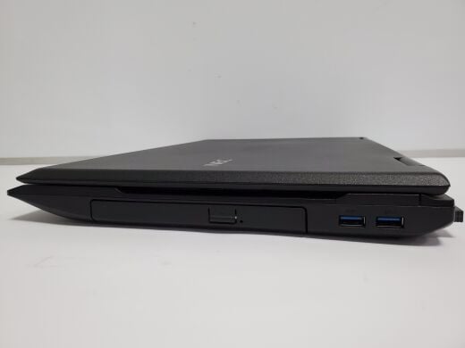 NEC Versa Pro / 15.6" 1920x1080 / Intel Core i5-4310M (2 (4) ядра по 2.7 - 3.4 GHz) / 8 GB DDR3 / 120 GB SSD / USB 3.0