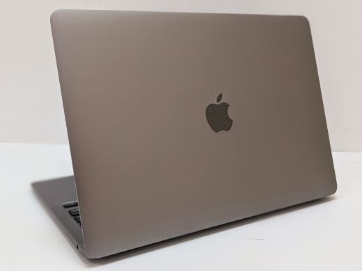 Ноутбук Apple Mac Book Air 13 2020 / 13.3" (2560x1600) IPS LED / Intel Core i3 (2 ядра по 1.1 - 3.2 GHz) / 8 GB DDR4X / 256 GB SSD / WebCam / Intel HD Graphics