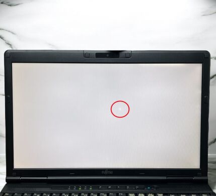 Ноутбук Б-клас Fujitsu LifeBook E782 / 15.6" (1366x768) TN / Intel Core i5-3320M (2 (4) ядра по 2.6 - 3.3 GHz) / 8 GB DDR3 / 120 GB SSD / Intel HD Graphics 4000 / WebCam Ноутбук Б-клас Fujitsu LifeBook E782 / 15.6" (1366x768) TN / Intel Core i5-3320M (2 (4) ядра по 2.6 - 3.3 GHz) / 8 GB DDR3 / 120 GB SSD / Intel HD Graphics 4000 / WebCam