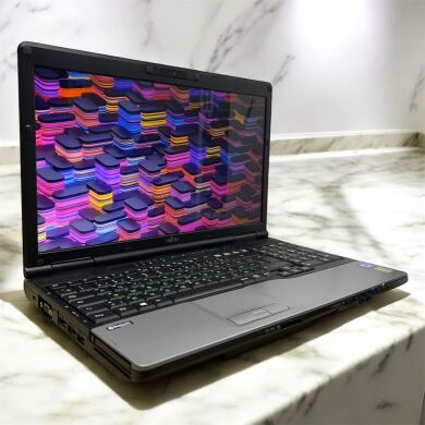Ноутбук Б-клас Fujitsu LifeBook E782 / 15.6" (1366x768) TN / Intel Core i5-3320M (2 (4) ядра по 2.6 - 3.3 GHz) / 8 GB DDR3 / 120 GB SSD / Intel HD Graphics 4000 / WebCam Ноутбук Б-клас Fujitsu LifeBook E782 / 15.6" (1366x768) TN / Intel Core i5-3320M (2 (4) ядра по 2.6 - 3.3 GHz) / 8 GB DDR3 / 120 GB SSD / Intel HD Graphics 4000 / WebCam