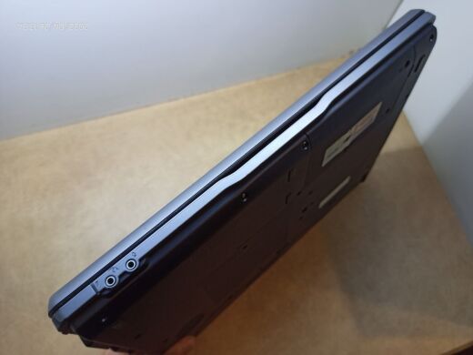 Ноутбук HP Compaq 510 / 15.4" (1280x800) TN / Intel Celeron M 420 (1 ядра по 1.6 GHz) / 2 GB DDR2 / 60 GB HDD / Intel 915GM Graphics / АКБ не держит Ноутбук HP Compaq 510 / 15.4" (1280x800) TN / Intel Celeron M 420 (1 ядра по 1.6 GHz) / 2 GB DDR2 / 60 GB HDD / Intel 915GM Graphics / АКБ не держит