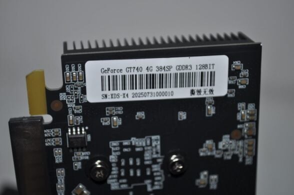 Новая дискретная видеокарта SOYO GeForce GT 740, 4 GB GDDR3, 128-bit / VGA, DVI, HDMI