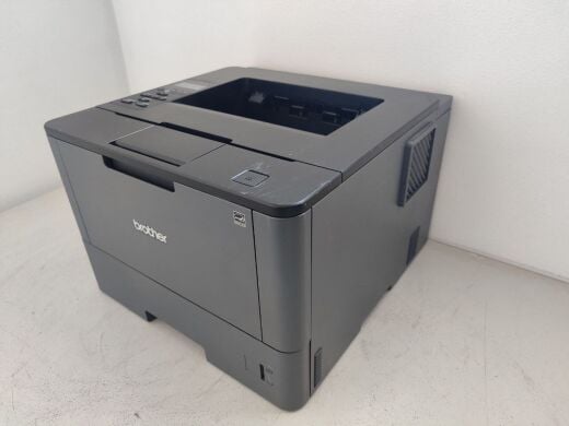 Принтер Brother HL-L5100DN / Лазерная монохромная печать / 1200x1200 dpi / A4 / 40 стр/мин / USB 2.0, Ethernet / Дуплекс / Кабели в комплекте