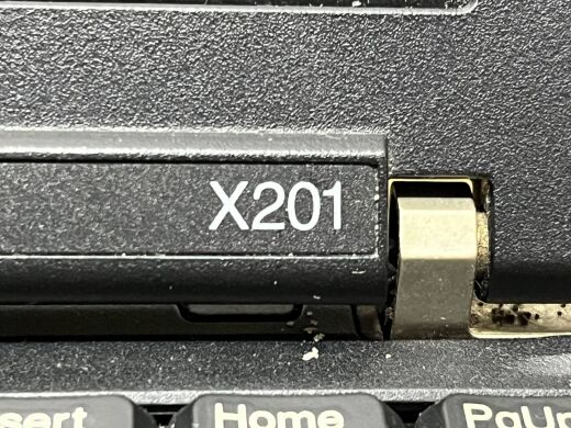 Ультрабук Б-клас Lenovo ThinkPad X201 / 12.1" (1280x800) TN / Intel Core i5-520M (2 (4) ядра по 2.4 - 2.93 GHz) / 4 GB DDR3 / 120 GB HDD / Intel HD Graphics / WebCam / Fingerprint Ультрабук Б-клас Lenovo ThinkPad X201 / 12.1" (1280x800) TN / Intel Core i5-520M (2 (4) ядра по 2.4 - 2.93 GHz) / 4 GB DDR3 / 120 GB HDD / Intel HD Graphics / WebCam / Fingerprint