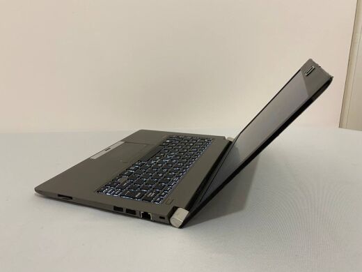 Ультрабук Б-клас Toshiba Portege Z30-A-189 / 13.3" (1366x768) TN / Intel Core i5-4210U (2 (4) ядра по 1.7 - 2.7 GHz) / 8 GB DDR3 / 128 GB SSD / Intel HD Graphics 4400 / WebCam