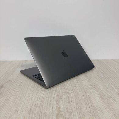 Ультрабук Б-клас Apple MacBook Air 13 2020 A2337 Gold / 13.3" (2560x1600) IPS / Apple M1 (8 ядер по 2.1 - 3.2 GHz) / 8 GB DDR3 / 256 GB SSD / Apple M1 Graphics / WebCam / MacOS