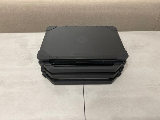 Захищений ноутбук Dell Latitude 5420 Rugged / 14" (1920x1080) IPS Touch / Intel Core i5-8350U (4 (8) ядра по 1.7 - 3.6 GHz) / 16 GB DDR4 / 256 GB SSD M.2 / Intel UHD Graphics 620 / WebCam / 4G LTE / Стилус / Fingerprint / Два АКБ