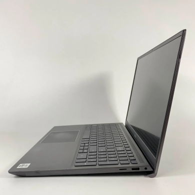 Игровой ноутбук Б-класс Dell Vostro 7500 / 15.6" (1920x1080) IPS / Intel Core i7-10750H (6 (12) ядер по 2.6 - 5.0 GHz) / 16 GB DDR4 / 256 GB SSD / nVidia GeForce GTX 1650 Ti, 4 GB GDDR6, 128-bit / WebCam / Fingerprint