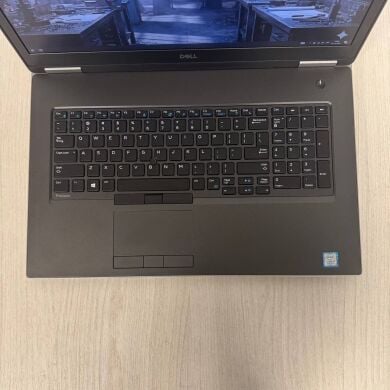 Мобильная рабочая станция Б-класс Dell Precision 7740 / 17.3" (1920x1080) IPS / Intel Core i7-9750H (6 (12) ядер по 2.6 - 4.5 GHz) / 24 GB DDR4 / 256 GB SSD / nVidia Quadro RTX 3000, 6 GB GDDR6, 192-bit / WebCam