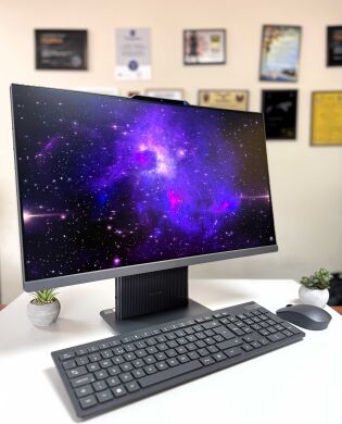 Новый моноблок Lenovo IdeaCentre 3 24ARR9 / 24" (1920x1080) IPS / AMD Ryzen 5 7535HS (6 (12) ядер по 3.3 - 4.5 GHz) / 16 GB DDR5 / 512 GB SSD / AMD Radeon 660M Graphics / WebCam / 2x 3W / Клавиатура и мышка