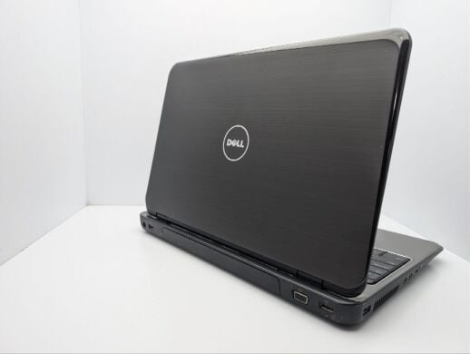 Ноутбук Dell Inspiron M5010 / 15.6" (1366x768) TN / AMD Athlon ll P360 (2 ядра по 2.3 - 3.2 GHz) / 6 GB DDR3 / 500 GB HDD / AMD Radeon HD 4650, 1 GB GDDR3, 128-bit / WebCam / DVD-ROM