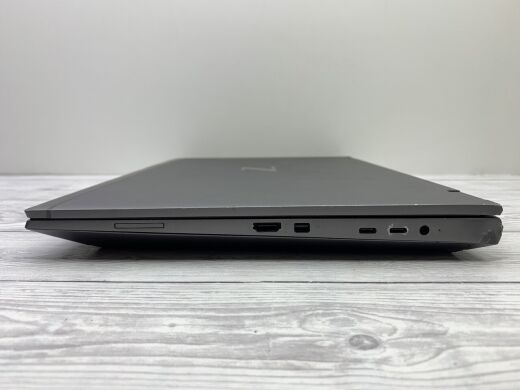 Мобильная рабочая станция Б-класс HP ZBook Fury 15 G8 / 15.6" (1920x1080) IPS / Intel Core i7-11850H (8 (16) ядер по 2.1 - 4.8 GHz) / 16 GB DDR4 / 512 GB SSD M.2 / nVidia Quadro T1200, 4 GB GDDR6, 128-bit / WebCam