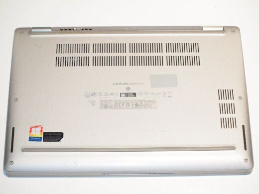 Ультрабук-трансформер Б-класс Dell Latitude 5310 2-in-1 / 13.3" (1920x1080) IPS Touch / Intel Core i7-10810U (6 (12) ядра по 1.1 - 4.9 GHz) / 16 GB DDR4 / 512 GB SSD / Intel UHD Graphics / WebCam