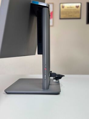 Новый моноблок Lenovo IdeaCentre 3 24ARR9 / 24" (1920x1080) IPS / AMD Ryzen 5 7535HS (6 (12) ядер по 3.3 - 4.5 GHz) / 16 GB DDR5 / 512 GB SSD / AMD Radeon 660M Graphics / WebCam / 2x 3W / Клавиатура и мышка