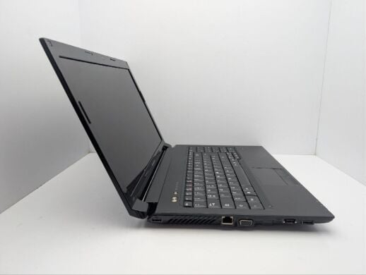 Ноутбук Lenovo B560 / 15.6" (1366x768) TN / Intel Core i5-480M (2 (4) ядра по 2.6 - 2.9 GHz) / 6 GB DDR3 / 320 GB HDD / Intel HD Graphics / WebCam / DVD-ROM Ноутбук Lenovo B560 / 15.6" (1366x768) TN / Intel Core i5-480M (2 (4) ядра по 2.6 - 2.9 GHz) / 6 GB DDR3 / 320 GB HDD / Intel HD Graphics / WebCam / DVD-ROM