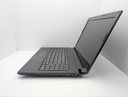 Ноутбук Lenovo B560 / 15.6" (1366x768) TN / Intel Core i5-480M (2 (4) ядра по 2.6 - 2.9 GHz) / 6 GB DDR3 / 320 GB HDD / Intel HD Graphics / WebCam / DVD-ROM Ноутбук Lenovo B560 / 15.6" (1366x768) TN / Intel Core i5-480M (2 (4) ядра по 2.6 - 2.9 GHz) / 6 GB DDR3 / 320 GB HDD / Intel HD Graphics / WebCam / DVD-ROM