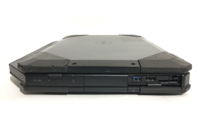 Защищенный ноутбук Б-класс Dell Latitude 14 Rugged 5404 / 14" (1366x768) IPS Touch / Intel Core i5-4310U (2 (4) ядра по 2.0 - 3.0 GHz) / 8 GB DDR3 / 256 GB SSD / Intel HD Graphics 4400 / WebCam / Win 10 Pro