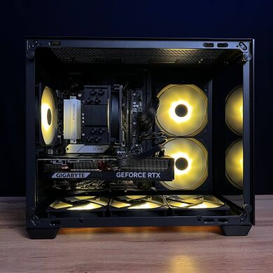 Сборка под заказ: новый игровой ПК AeroCool Dryft Mini Tower / AMD Ryzen 5 7500F (6 (12) ядер по 3.7 - 5.0 GHz) / 32 GB DDR5 / 1000 GB SSD M.2 / nVidia GeForce RTX 5070, 12 GB GDDR7, 192-bit / 750W
