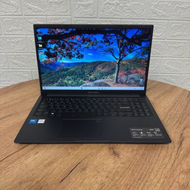 Ультрабук Asus Vivobook F1504VAP / 15.6" (1920x1080) TN / Intel Core 5 120U (10 (12) ядер по 1.4 - 5.0 GHz) / 16 GB DDR4 / 512 GB SSD / Intel Graphics / WebCam