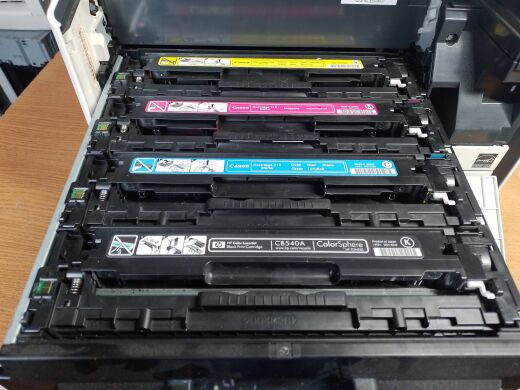 МФУ Canon i-SENSYS MF8030Cn / Лазерная цветная печать / 600x600 dpi / A4 / 12 стр/мин / USB, Ethernet