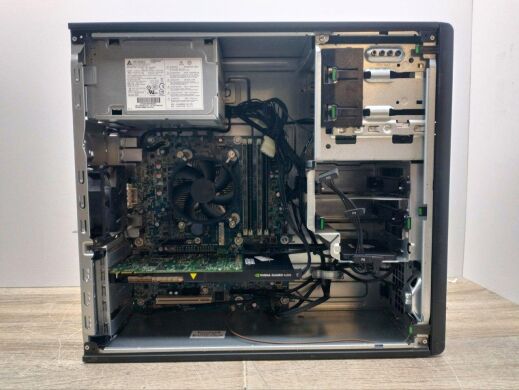 Рабочая станция HP Workstation Z230 Tower / Intel Xeon E3-1240 v3 (4 (8) ядра по 3.4 - 3.8 GHz) / 16 GB DDR3 / 240 GB SSD / nVidia Quadro K4000, 3 GB GDDR5, 192-bit / DVD-ROM