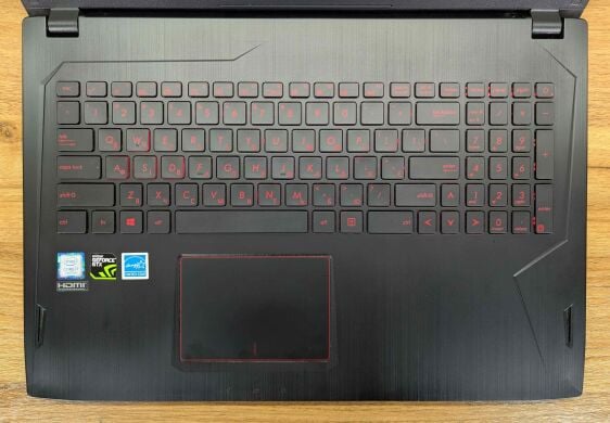 Игровой ноутбук Asus GL502VMZ / 15.6" (1920x1080) IPS / Intel Core i7-7700HQ (4 (8) ядра по 2.8 - 3.8 GHz) / 16 GB DDR4 / 128 GB SSD + 1000 GB HDD / nVidia GeForce GTX 1060, 3 GB GDDR5, 192-bit / WebCam / Windows 10 Игровой ноутбук Asus GL502VMZ / 15.6" (1920x1080) IPS / Intel Core i7-7700HQ (4 (8) ядра по 2.8 - 3.8 GHz) / 16 GB DDR4 / 128 GB SSD + 1000 GB HDD / nVidia GeForce GTX 1060, 3 GB GDDR5, 192-bit / WebCam / Windows 10