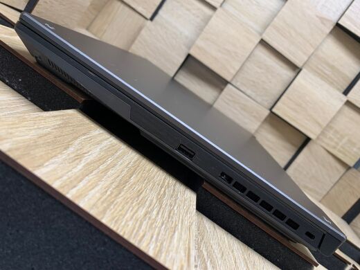 Ігровий ноутбук Б-клас Asus TUF Gaming A17 / 17.3" (1920x1080) IPS / AMD Ryzen 7 6800H (8 (16) ядер по 3.2 - 4.7 GHz) / 16 GB DDR4 / 512 GB SSD M.2 / nVidia GeForce RTX 3050, 4 GB GDDR6, 128-bit / WebCam / Windows 10 ліцензія