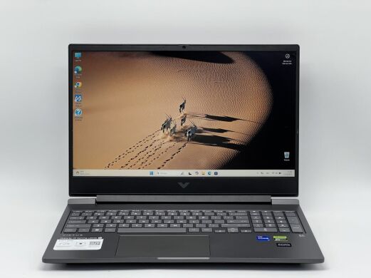 Игровой ноутбук Б-класс HP Victus 16-r0073cl / 16" (1920x1080) IPS / Intel Core i7-13700HX (16 (24) ядер по 1.5 - 5.0 GHz) / 32 GB DDR5 / 960 GB SSD / nVidia GeForce RTX 4060, 8 GB GDDR6, 128-bit / WebCam Игровой ноутбук Б-класс HP Victus 16-r0073cl / 16" (1920x1080) IPS / Intel Core i7-13700HX (16 (24) ядер по 1.5 - 5.0 GHz) / 32 GB DDR5 / 960 GB SSD / nVidia GeForce RTX 4060, 8 GB GDDR6, 128-bit / WebCam