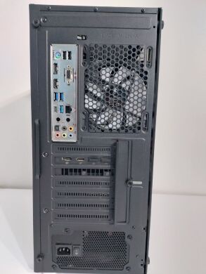 Ігровий ПК 1stPlayer FireBase X6 Tower / Intel Core i7-8700 (6 (12) ядер по 3.2 - 4.6 GHz) / 32 GB DDR4 / 512 GB SSD M.2 + 500 GB HDD + 1000 GB HDD / AMD Radeon RX 5700, 8 GB GDDR6, 256-bit / 730W + Кабелі HDMI та живлення