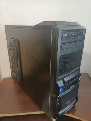 Игровой ПК Б-класс Hornet CA-0300 Tower / Intel Core i7-950 (4 (8) ядра по 3.06 - 3.33 GHz) / 8 GB DDR3 / 1000 GB HDD / AMD Radeon HD 5670, 1 GB GDDR5, 128-bit / 430W 