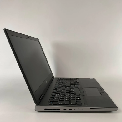 Мобильная рабочая станция Б-класс Dell Precision 7540 / 15.6" (1920x1080) IPS / Intel Core i9-9880H (8 (16) ядер по 2.3 - 4.8 GHz) / 32 GB DDR4 / 512 GB SSD / nVidia Quadro RTX 3000, 6 GB GDDR6, 192-bit / WebCam Мобильная рабочая станция Б-класс Dell Precision 7540 / 15.6" (1920x1080) IPS / Intel Core i9-9880H (8 (16) ядер по 2.3 - 4.8 GHz) / 32 GB DDR4 / 512 GB SSD / nVidia Quadro RTX 3000, 6 GB GDDR6, 192-bit / WebCam