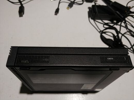 Неттоп Lenovo Thinkcentre m75q Gen2 USFF / AMD Ryzen 3 PRO 5350GE (4 (8) ядер по 3.6 - 4.2 GHz) / 8 GB DDR4 / 256 GB SSD / AMD RX Vega 6 / USB 3.1 / Windows 11 / Блок питания в комплекте