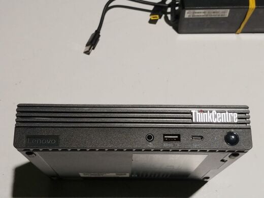 Неттоп Lenovo Thinkcentre m75q Gen2 USFF / AMD Ryzen 3 PRO 5350GE (4 (8) ядер по 3.6 - 4.2 GHz) / 8 GB DDR4 / 256 GB SSD / AMD RX Vega 6 / USB 3.1 / Windows 11 / Блок питания в комплекте