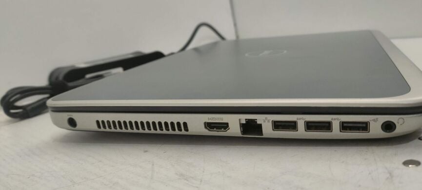 Ноутбук Dell Inspiron 15R-5537 / 15.6" (1366x768) TN / Intel Core i5-4200U (2 (4) ядра по 1.6 - 2.6 GHz) / 8 GB DDR3 / 500 GB HDD / Intel&nbsp;HD Graphics 4400 / WebCam / АКБ не тримає