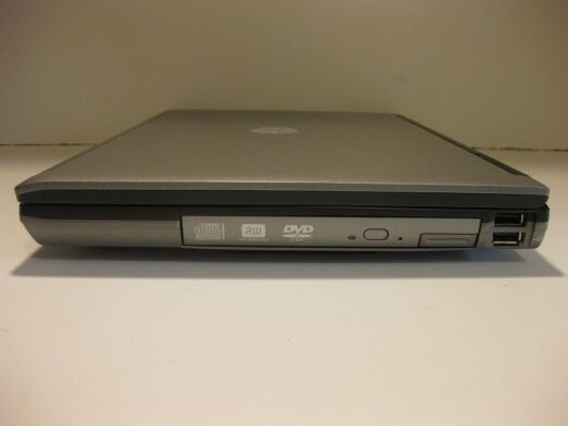 Ноутбук Dell Latitude D630 / 14" (1440x900) TN / Intel Core 2 Duo T7500 (2 ядра по 2.2 GHz) / 4 GB DDR2 / 250 GB HDD / Intel GMA Graphics X3100 / DVD-RW 