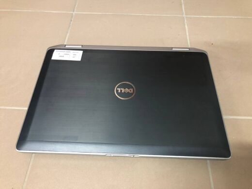 Ноутбук Dell Latitude E6420 / 14" (1600x900) TN / Intel Core i5-2520M (2 (4) ядра по 2.5 - 3.2 GHz) / 4 GB DDR3 / 500 GB HDD / Intel HD Graphics 3000 / DVD-ROM